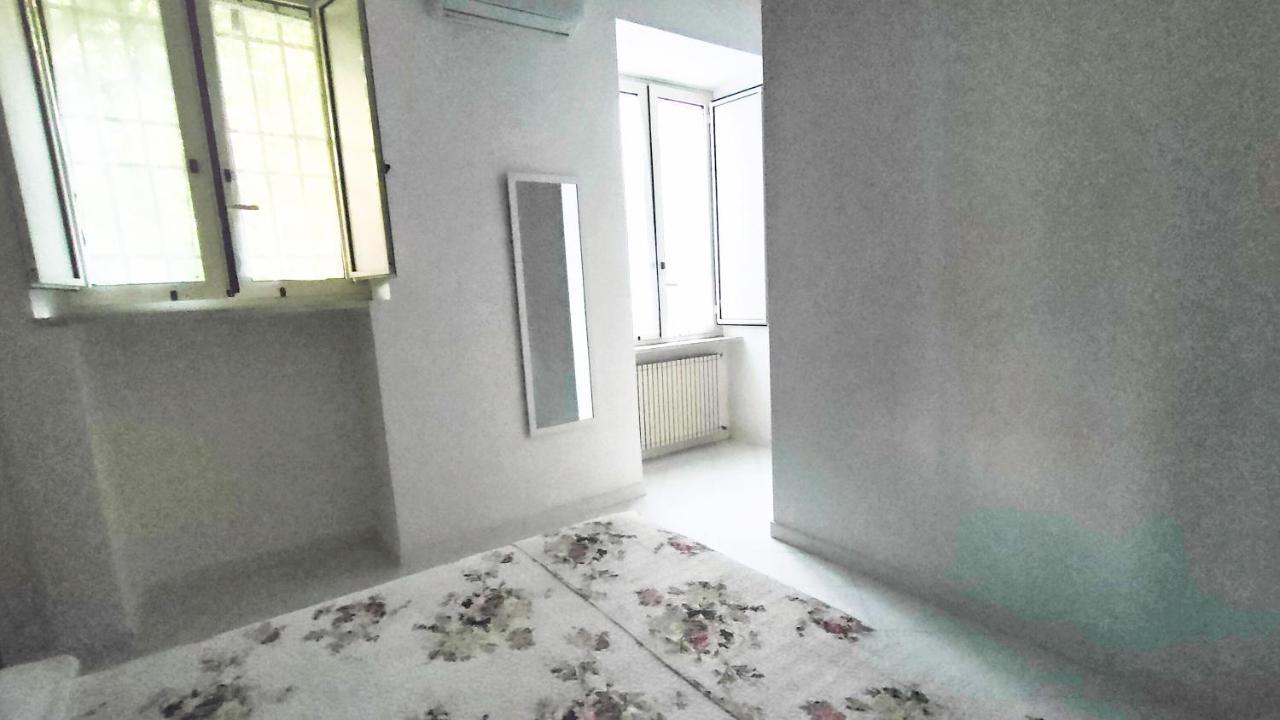 Casa Vacanza "Nonna Matilde" A Meta Di Sorrento, 600Mt Dal Mare, Casa Per 4 Экстерьер фото